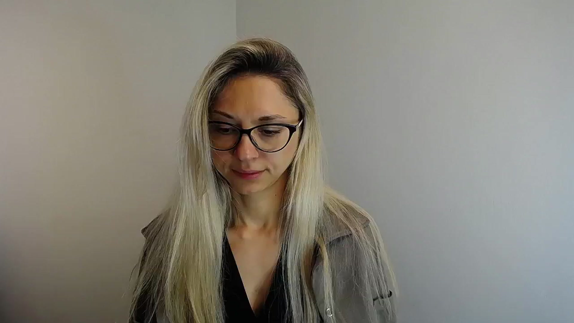 Gallery image thumbnail from Sunshine_alis's myfreecams stream on, 05/23/2024, 10:34 image 9 of 20