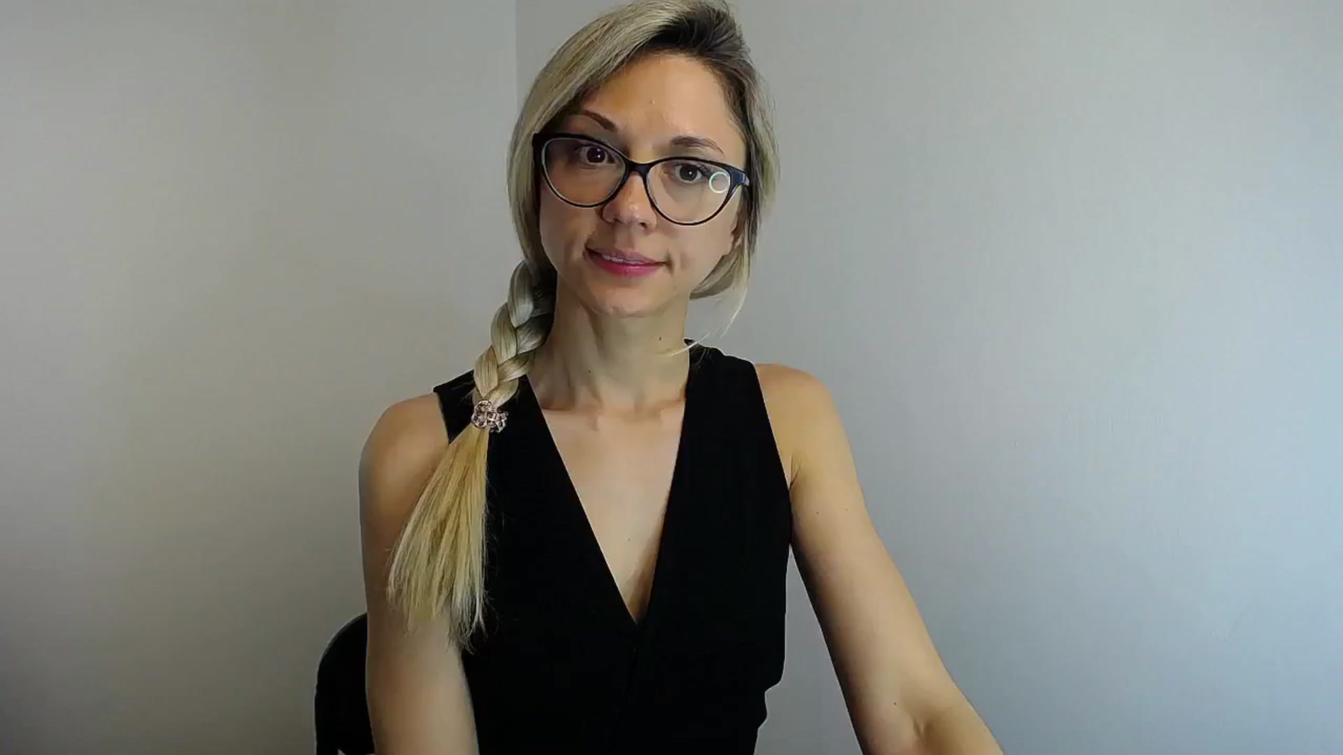 Gallery image thumbnail from Sunshine_alis's myfreecams stream on, 05/23/2024, 16:08 image 5 of 20