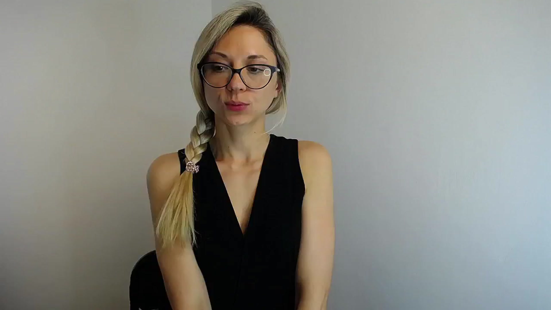 Gallery image thumbnail from Sunshine_alis's myfreecams stream on, 05/23/2024, 16:08 image 1 of 20