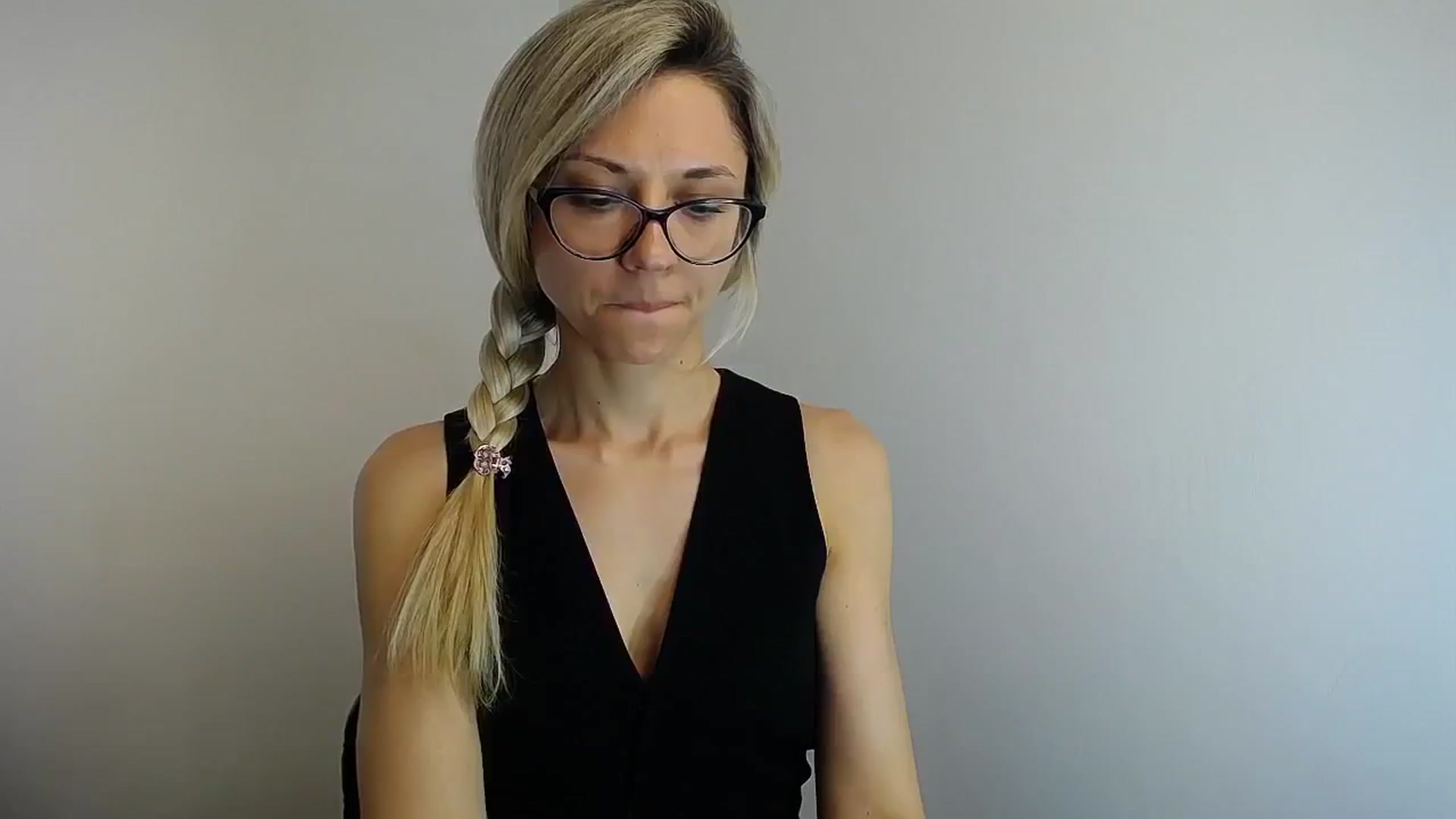 Gallery image thumbnail from Sunshine_alis's myfreecams stream on, 05/23/2024, 16:08 image 4 of 20