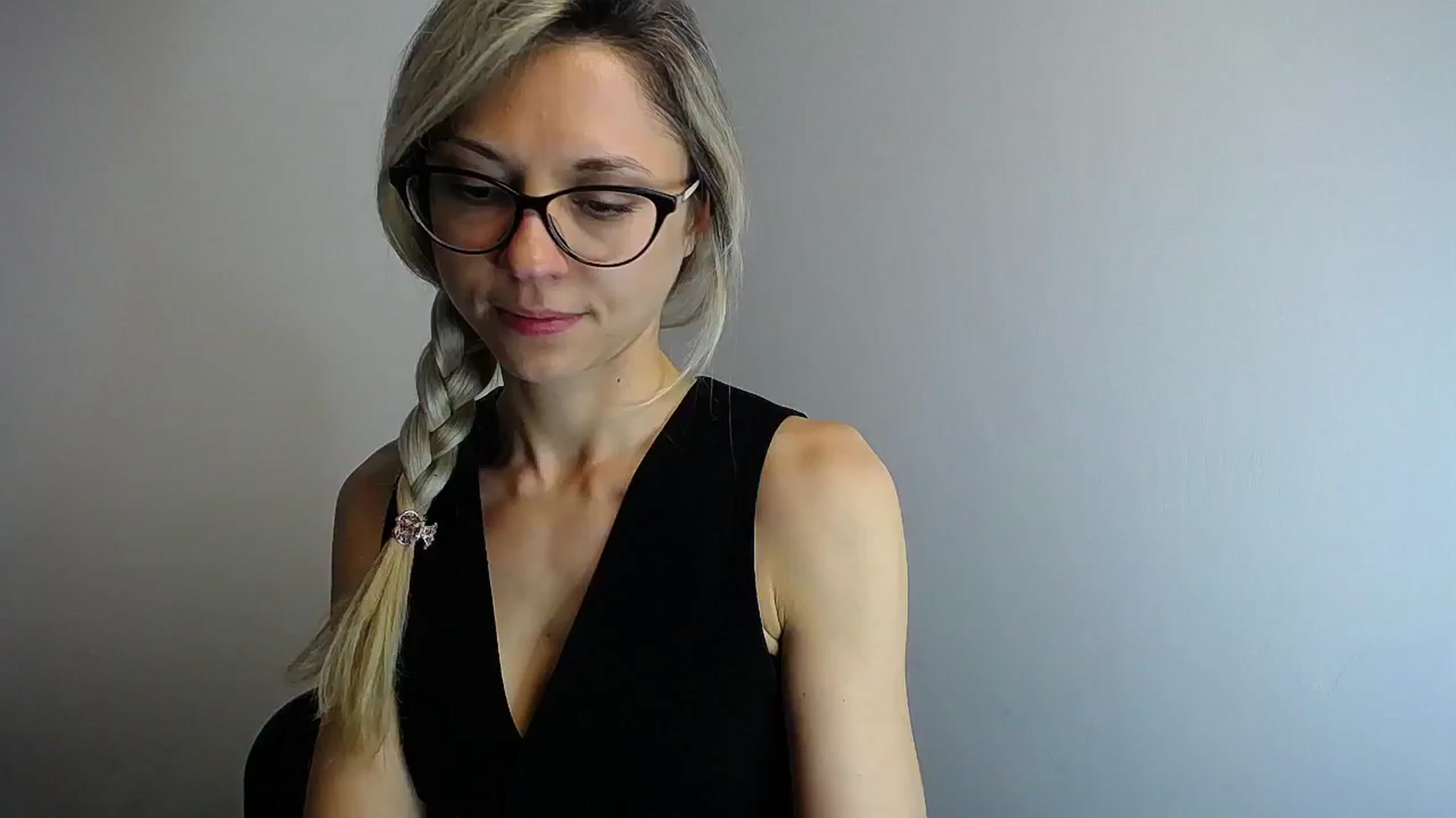 Gallery image thumbnail from Sunshine_alis's myfreecams stream on, 05/23/2024, 16:08 image 17 of 20