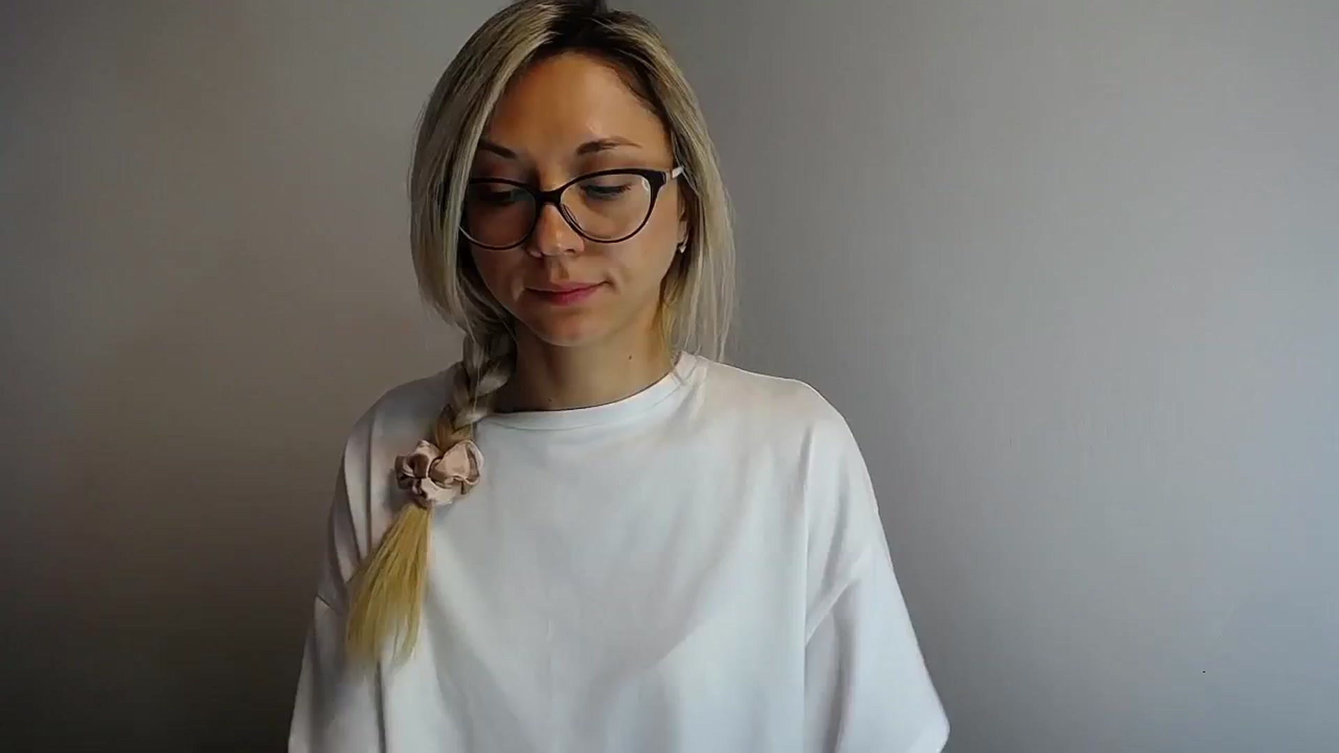 Gallery image thumbnail from Sunshine_alis's myfreecams stream on, 05/24/2024, 12:23 image 18 of 20