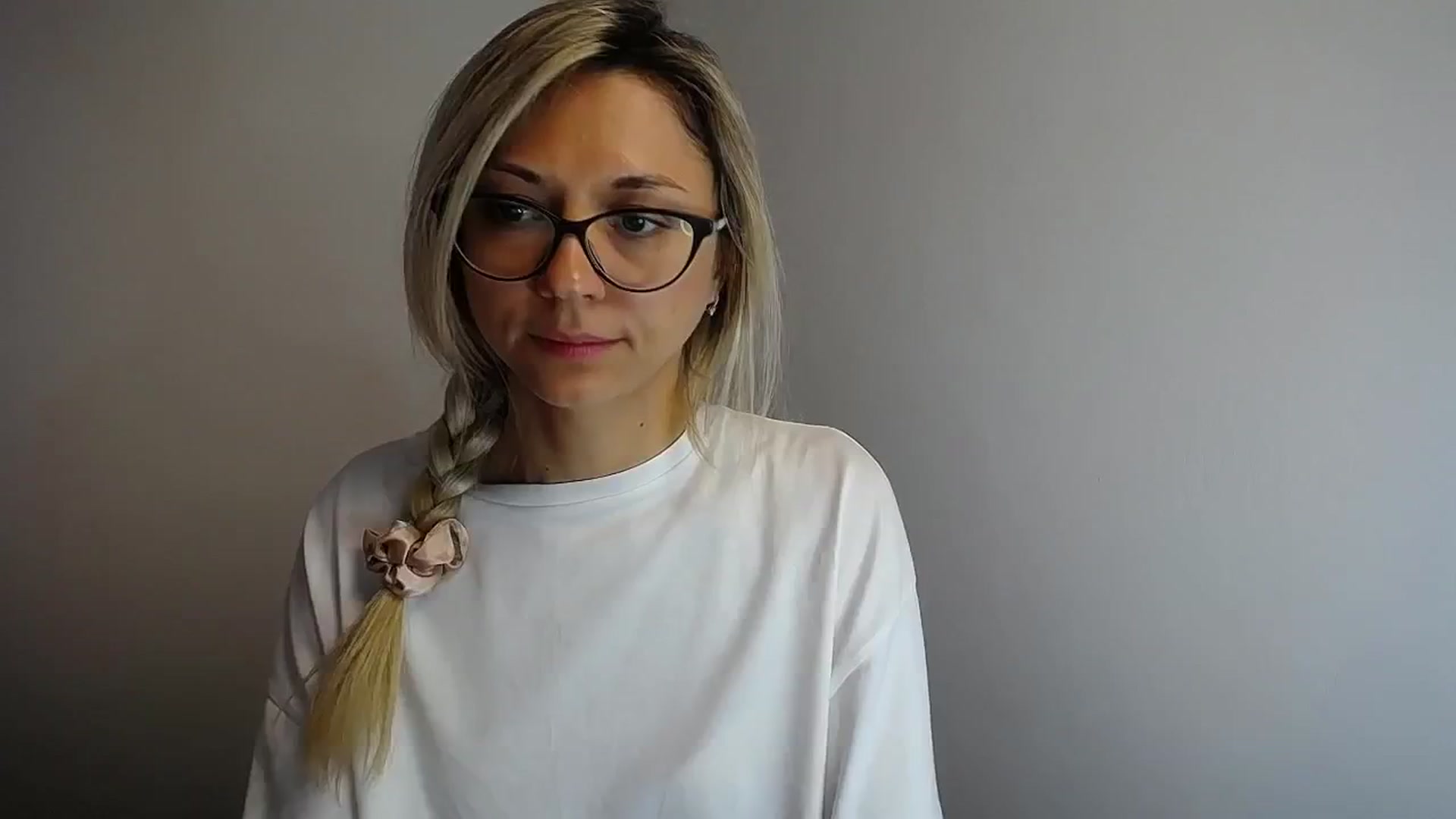 Gallery image thumbnail from Sunshine_alis's myfreecams stream on, 05/24/2024, 12:23 image 17 of 20
