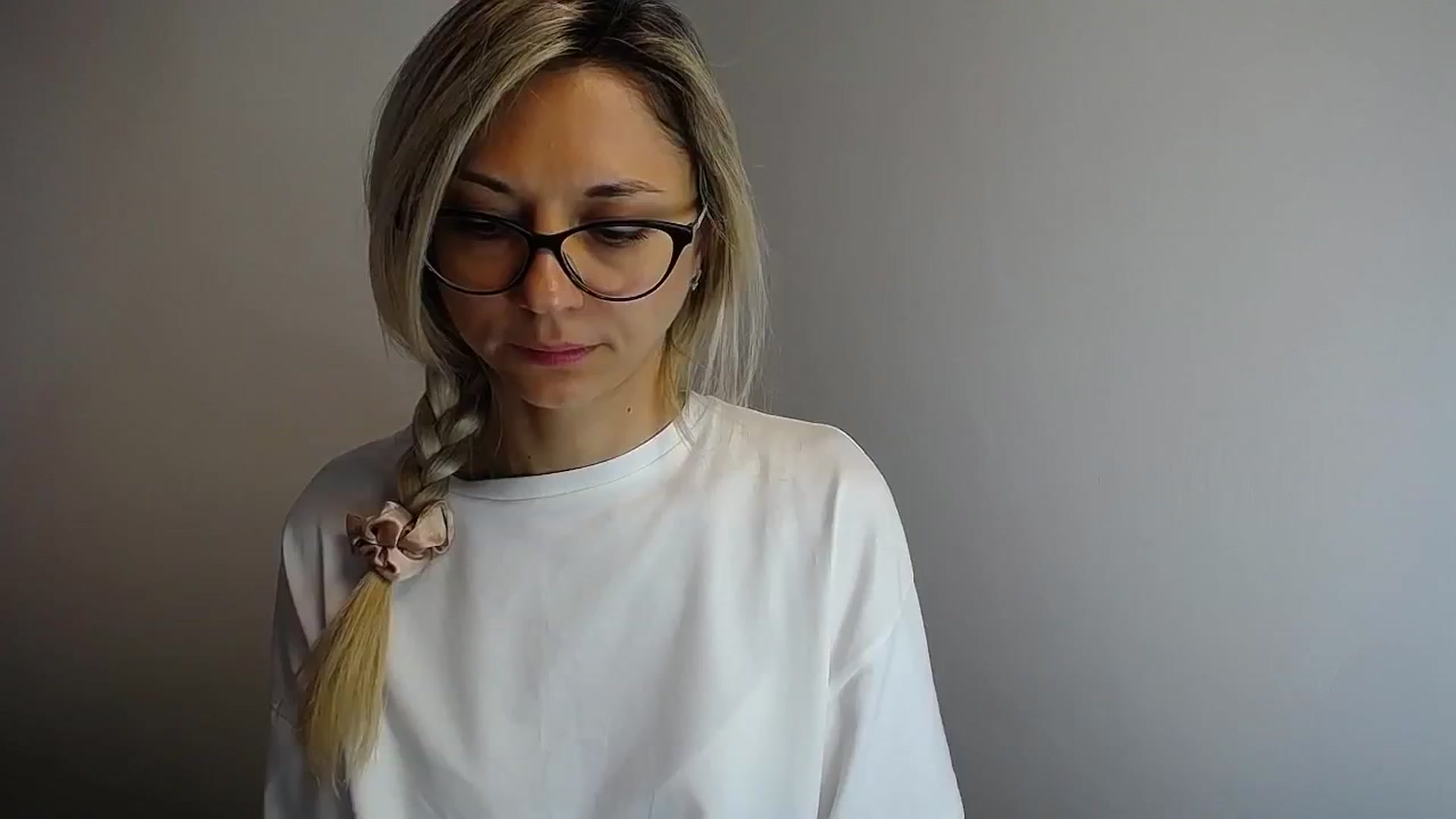 Gallery image thumbnail from Sunshine_alis's myfreecams stream on, 05/24/2024, 12:23 image 13 of 20