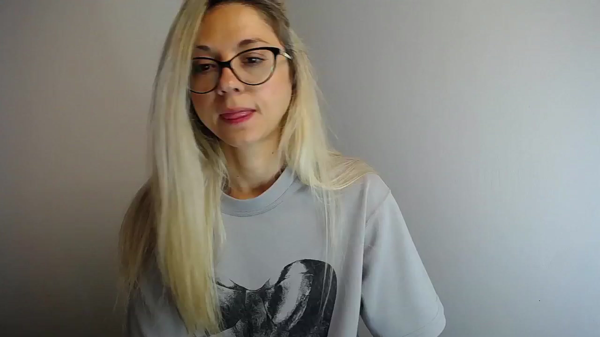 Gallery image thumbnail from Sunshine_alis's myfreecams stream on, 05/25/2024, 12:04 image 2 of 20