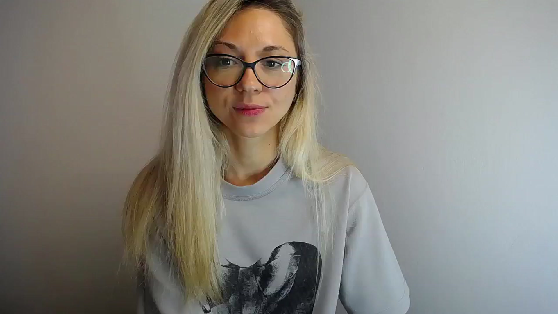 Gallery image thumbnail from Sunshine_alis's myfreecams stream on, 05/25/2024, 12:04 image 1 of 20