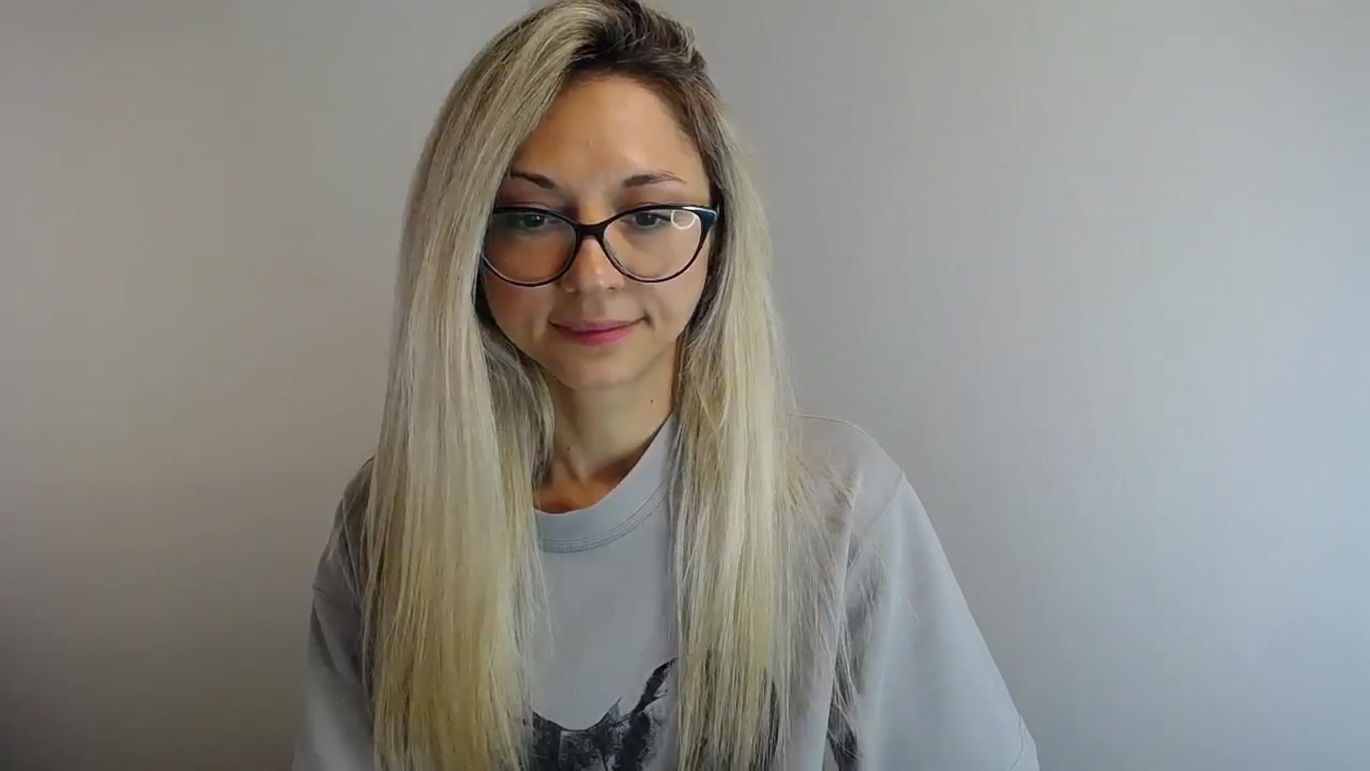 Gallery image thumbnail from Sunshine_alis's myfreecams stream on, 05/25/2024, 12:39 image 13 of 20