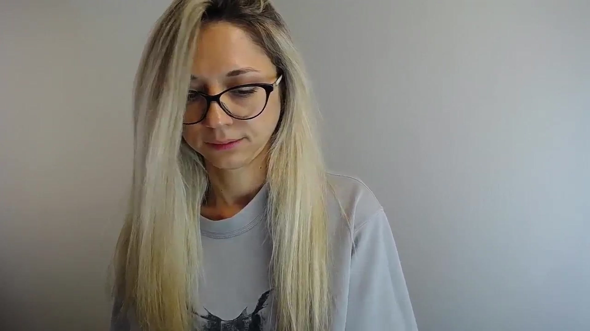 Gallery image thumbnail from Sunshine_alis's myfreecams stream on, 05/25/2024, 12:39 image 15 of 20