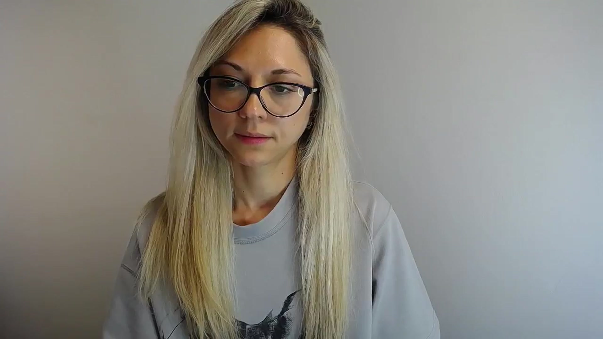 Gallery image thumbnail from Sunshine_alis's myfreecams stream on, 05/25/2024, 12:39 image 17 of 20