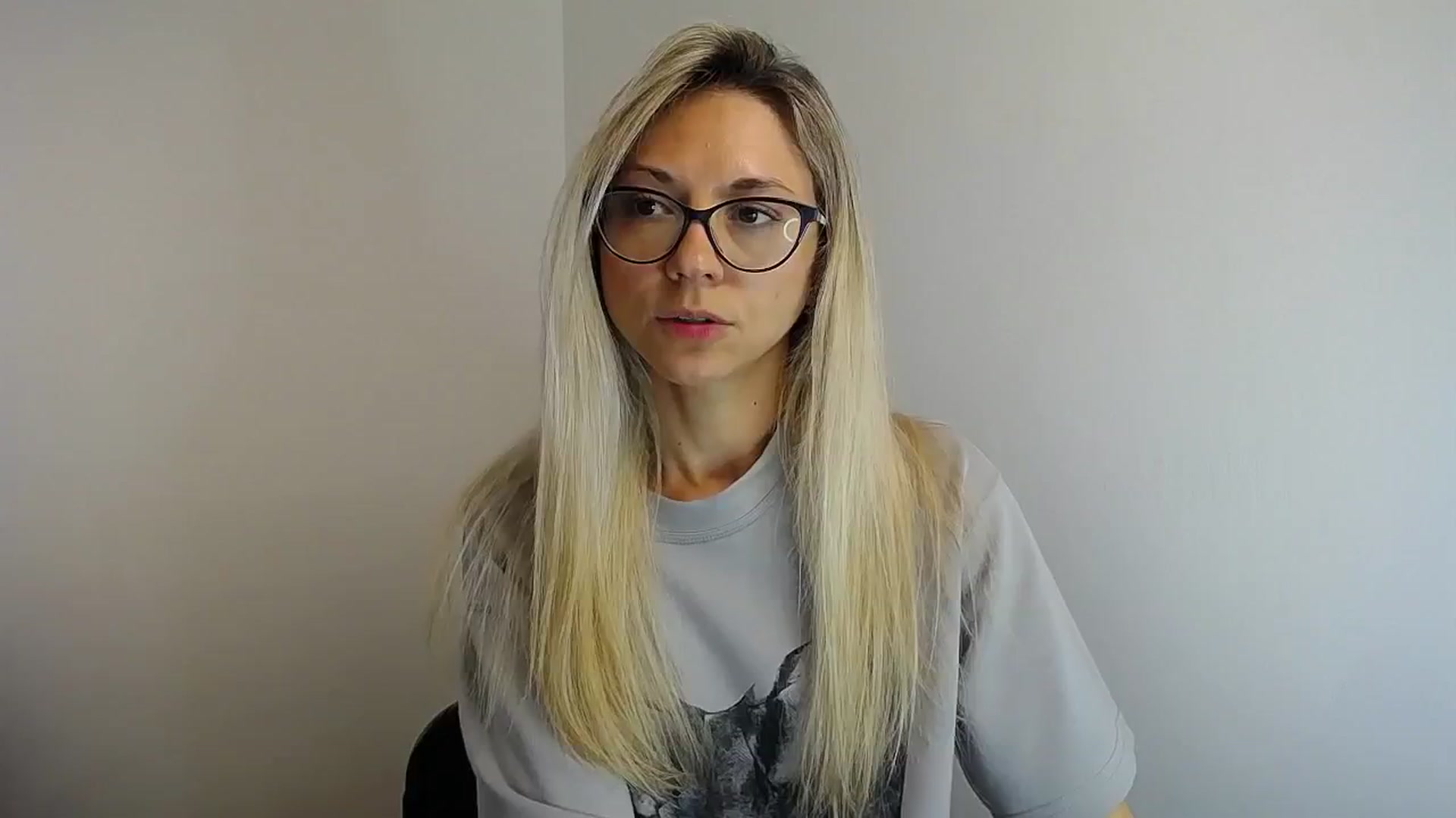 Gallery image thumbnail from Sunshine_alis's myfreecams stream on, 05/25/2024, 13:18 image 1 of 20