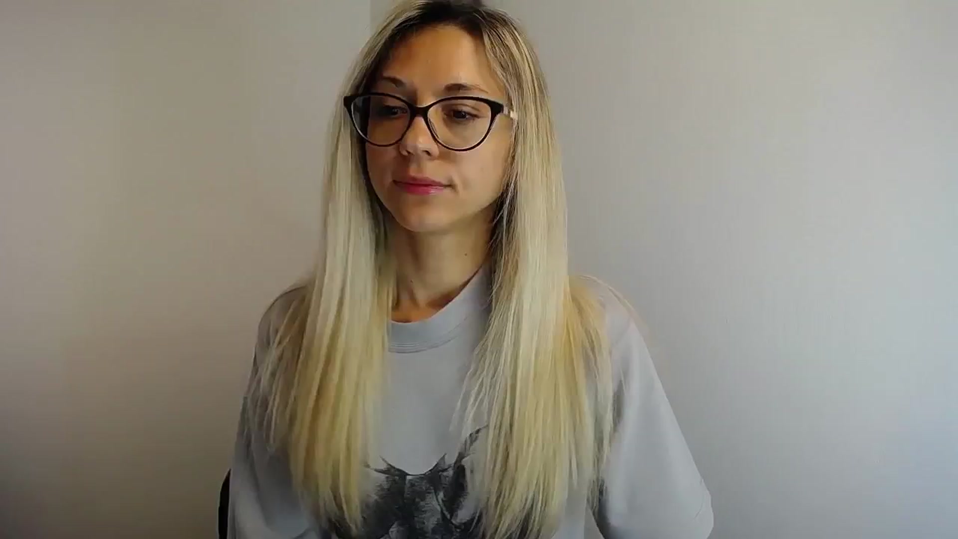 Gallery image thumbnail from Sunshine_alis's myfreecams stream on, 05/25/2024, 13:18 image 11 of 20