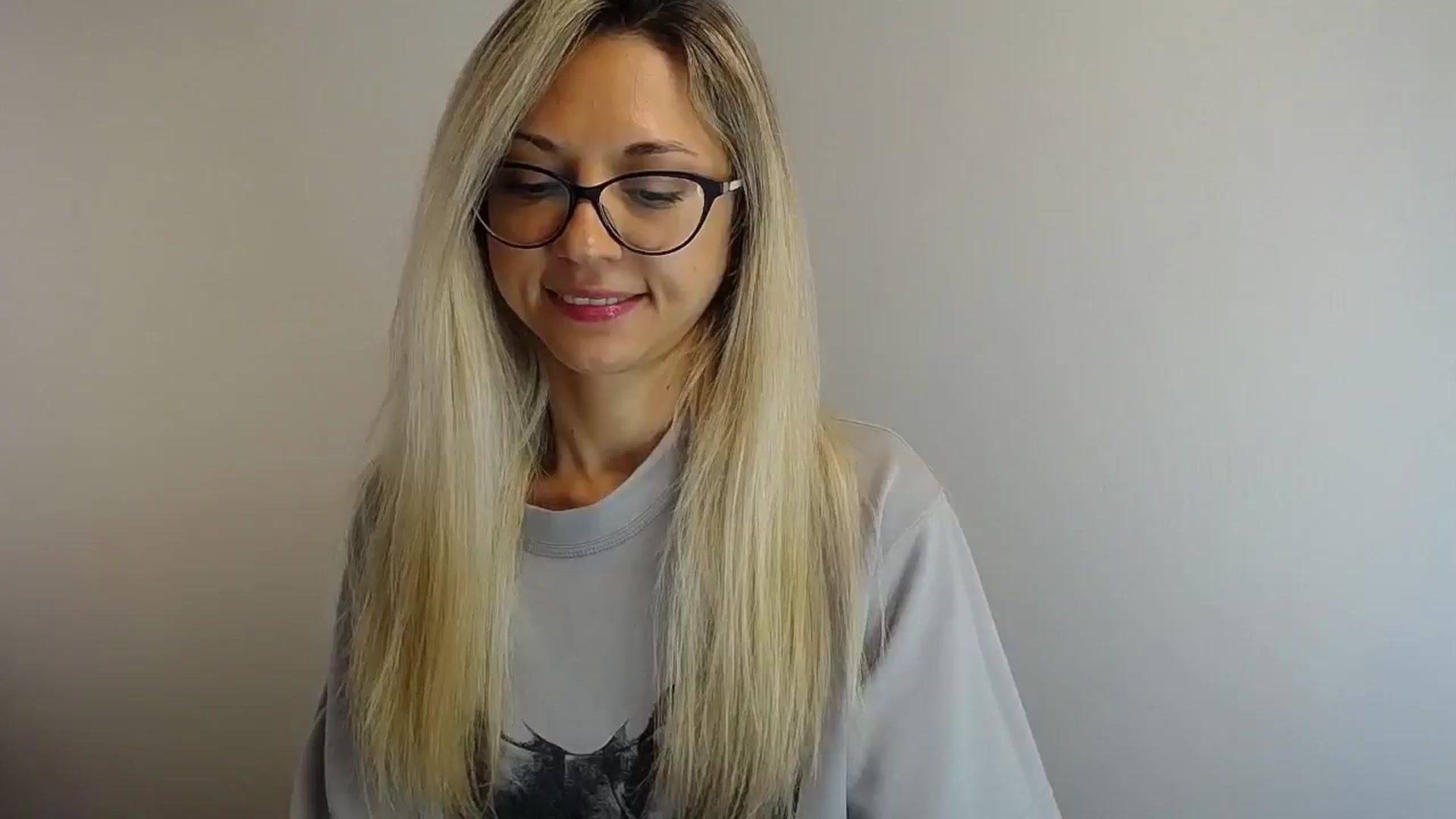Gallery image thumbnail from Sunshine_alis's myfreecams stream on, 05/25/2024, 13:18 image 19 of 20