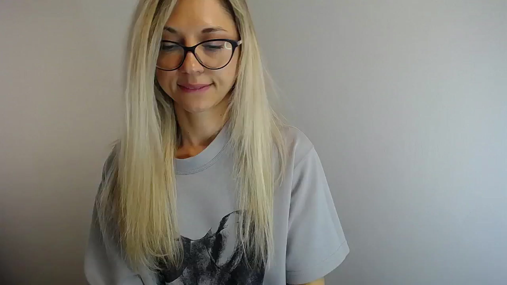 Gallery image thumbnail from Sunshine_alis's myfreecams stream on, 05/25/2024, 14:11 image 15 of 20