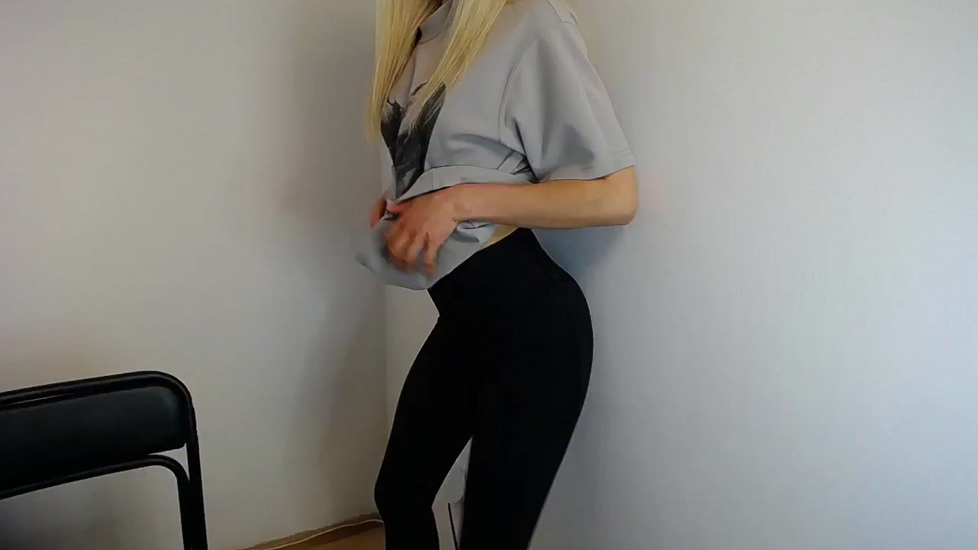 Gallery image thumbnail from Sunshine_alis's myfreecams stream on, 05/25/2024, 14:11 image 11 of 20