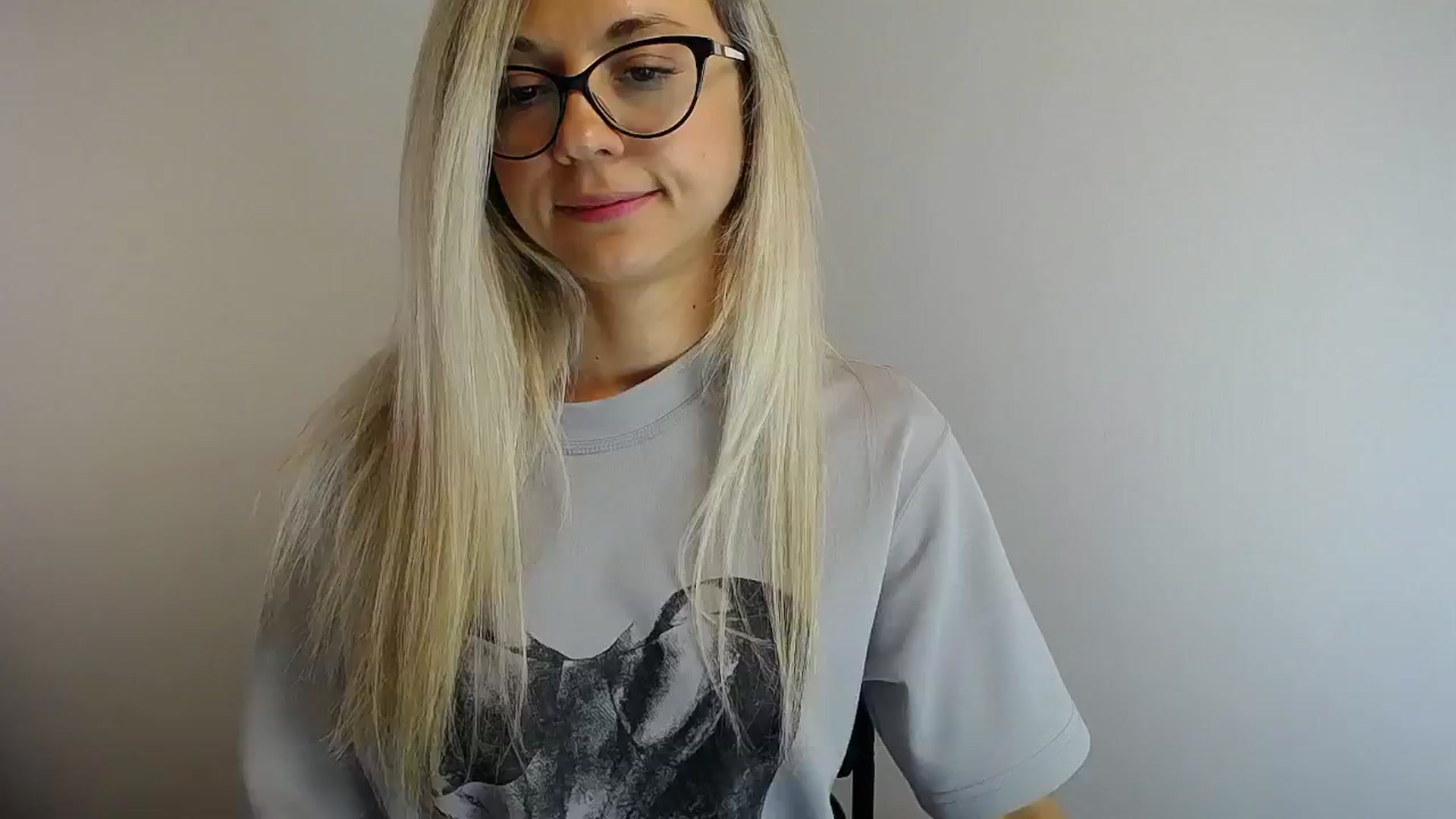Gallery image thumbnail from Sunshine_alis's myfreecams stream on, 05/25/2024, 14:11 image 7 of 20