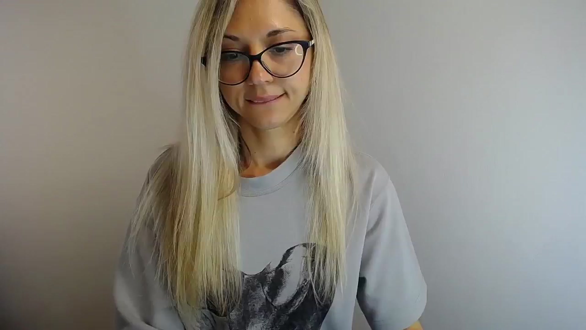 Gallery image thumbnail from Sunshine_alis's myfreecams stream on, 05/25/2024, 14:11 image 18 of 20