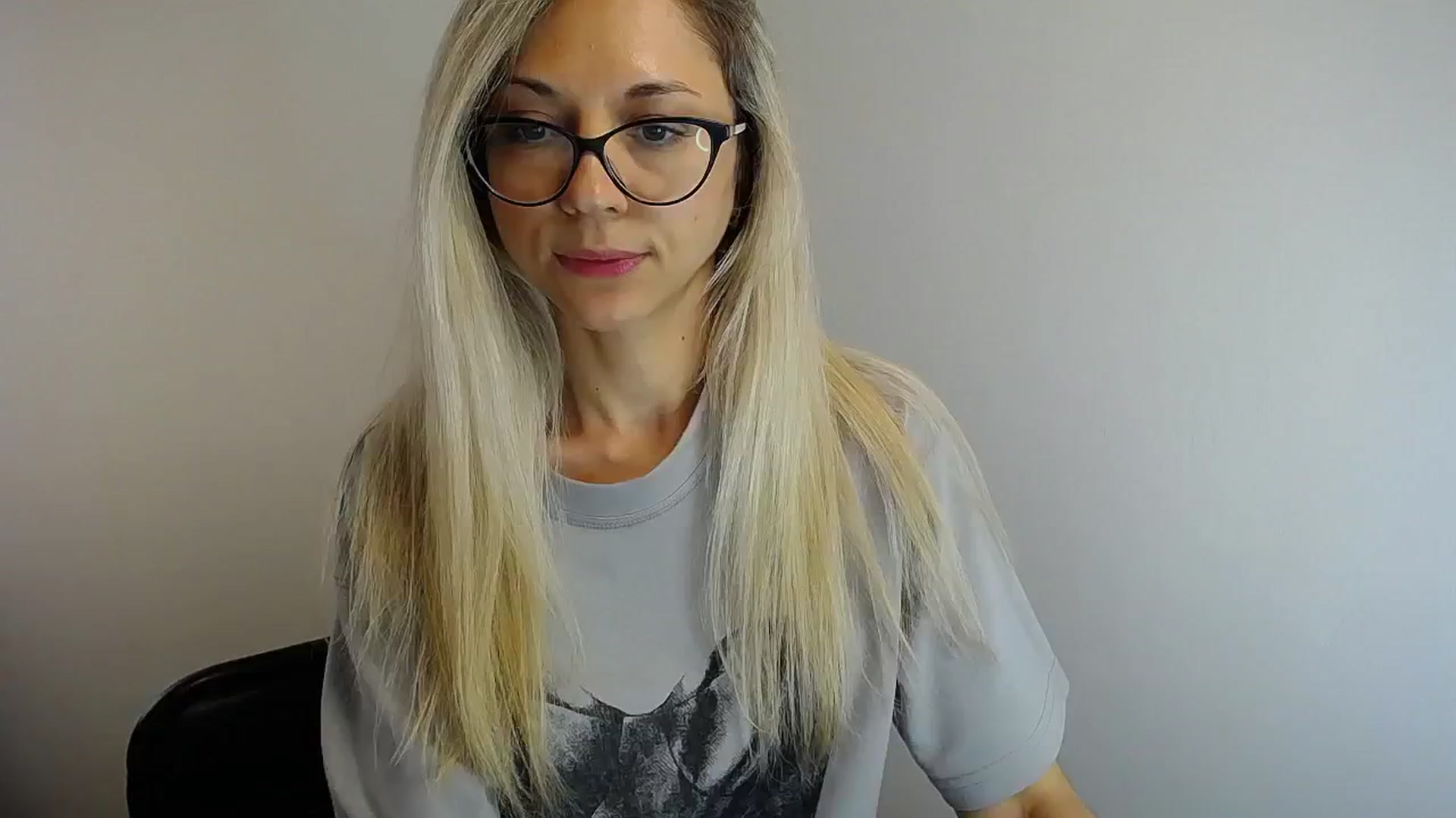 Gallery image thumbnail from Sunshine_alis's myfreecams stream on, 05/25/2024, 14:11 image 1 of 20
