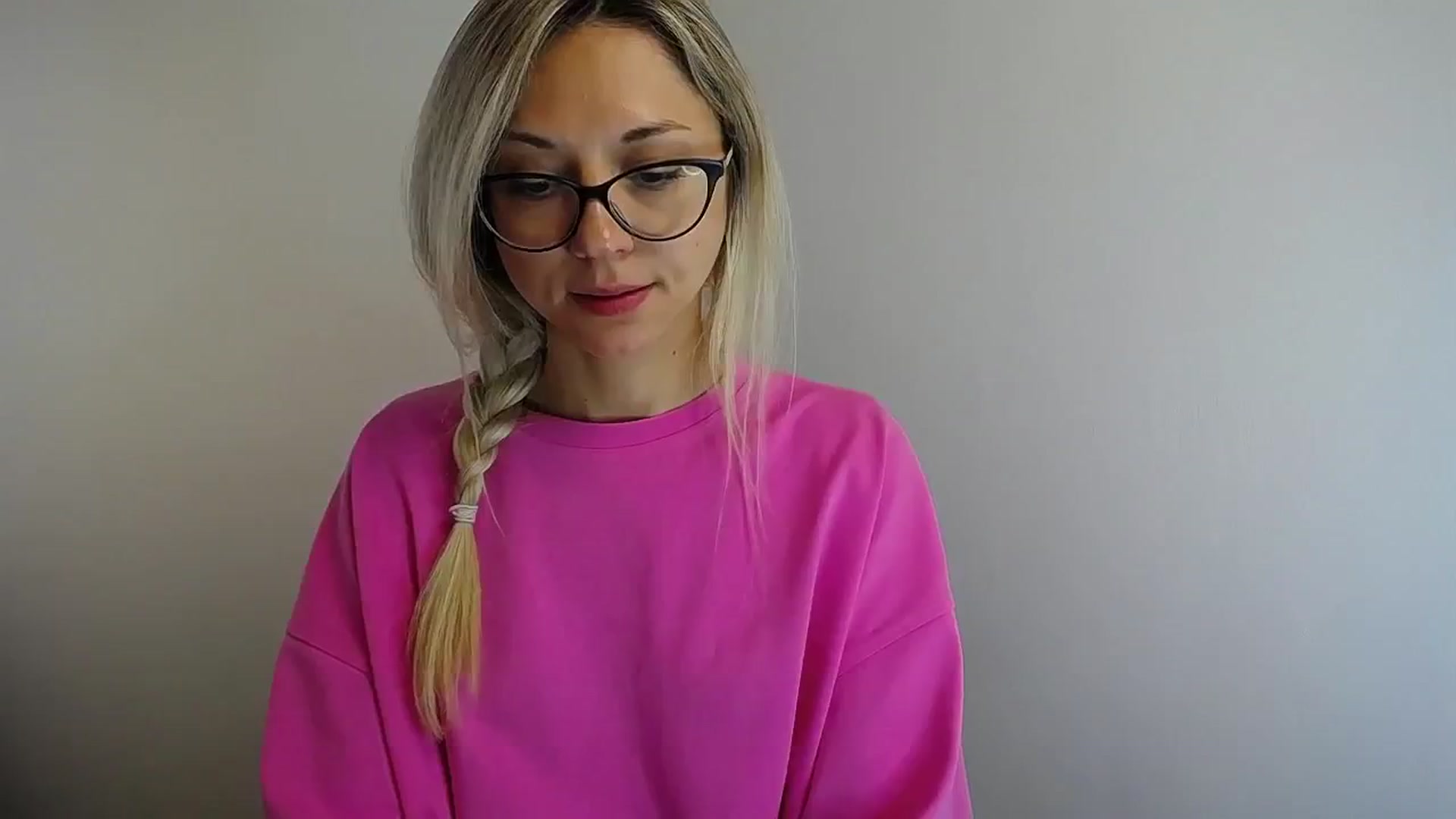 Gallery image thumbnail from Sunshine_alis's myfreecams stream on, 05/27/2024, 11:28 image 6 of 20