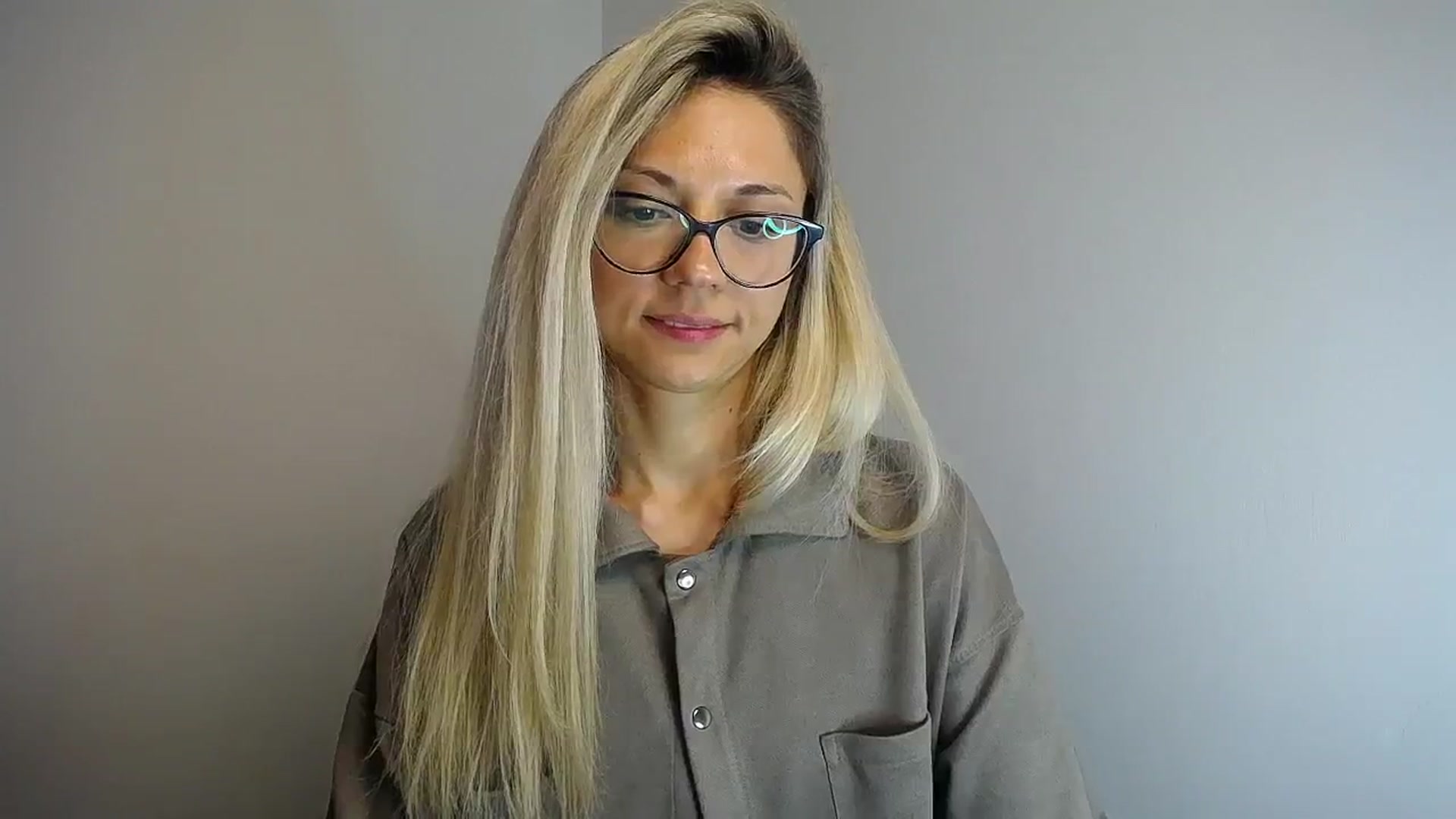 Gallery image thumbnail from Sunshine_alis's myfreecams stream on, 05/28/2024, 13:09 image 19 of 20
