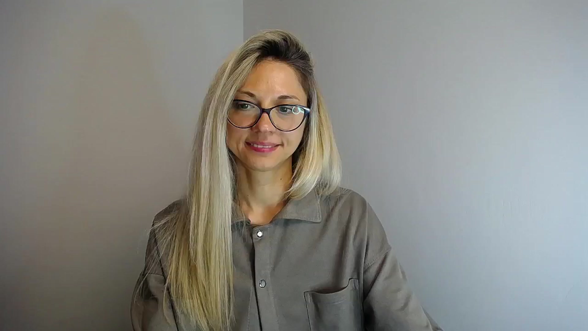 Gallery image thumbnail from Sunshine_alis's myfreecams stream on, 05/28/2024, 13:09 image 1 of 20