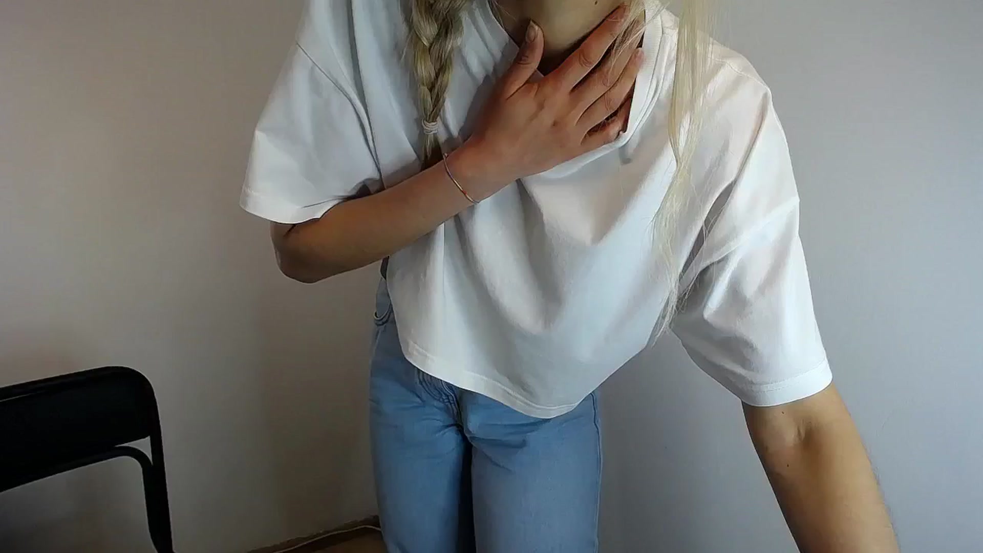 Gallery image thumbnail from Sunshine_alis's myfreecams stream on, 05/29/2024, 11:10 image 14 of 20