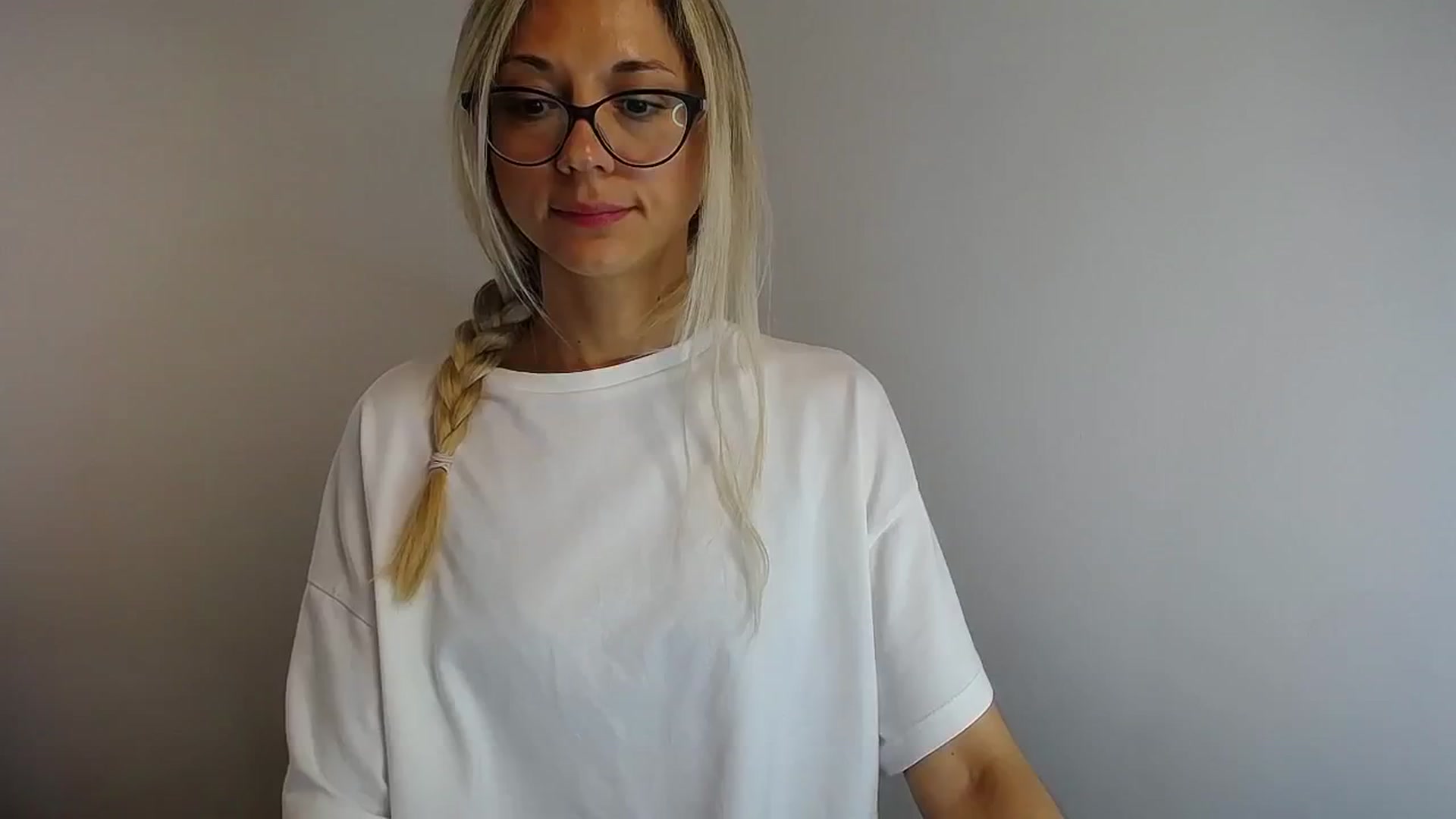 Gallery image thumbnail from Sunshine_alis's myfreecams stream on, 05/29/2024, 11:10 image 1 of 20