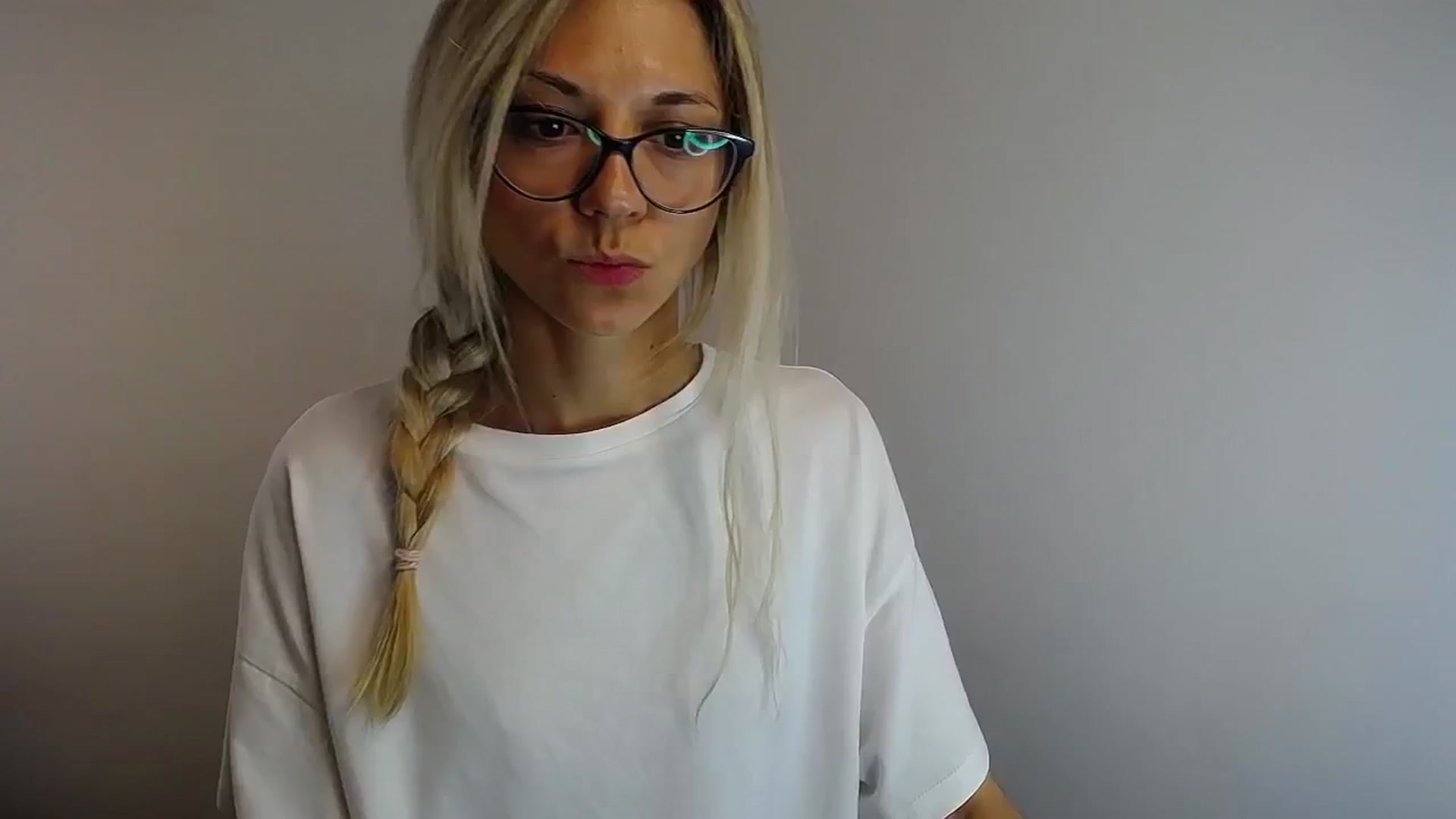 Gallery image thumbnail from Sunshine_alis's myfreecams stream on, 05/29/2024, 11:10 image 19 of 20
