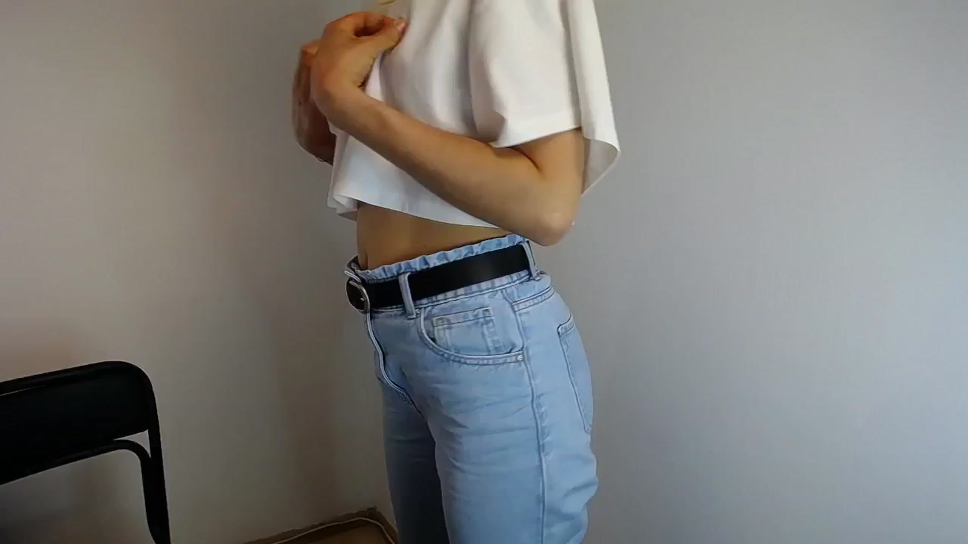 Gallery image thumbnail from Sunshine_alis's myfreecams stream on, 05/29/2024, 11:10 image 8 of 20