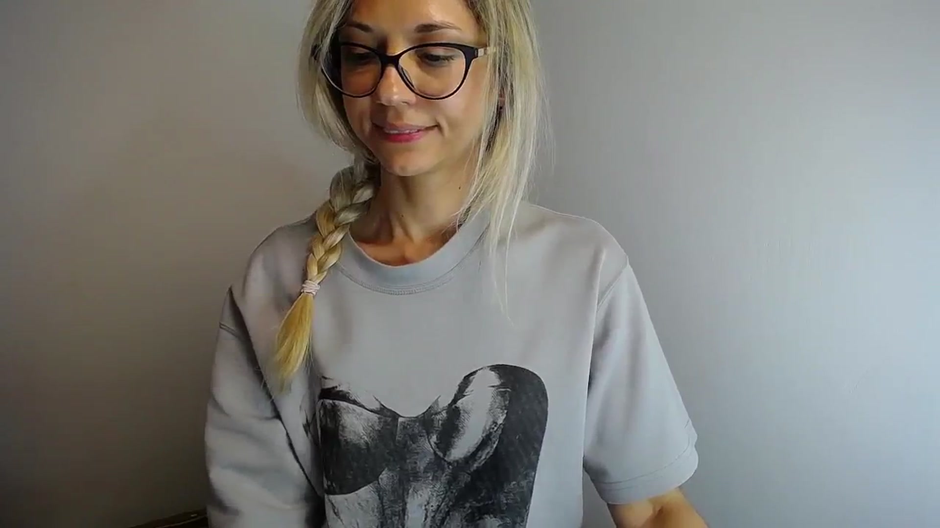 Gallery image thumbnail from Sunshine_alis's myfreecams stream on, 05/30/2024, 15:01 image 3 of 20