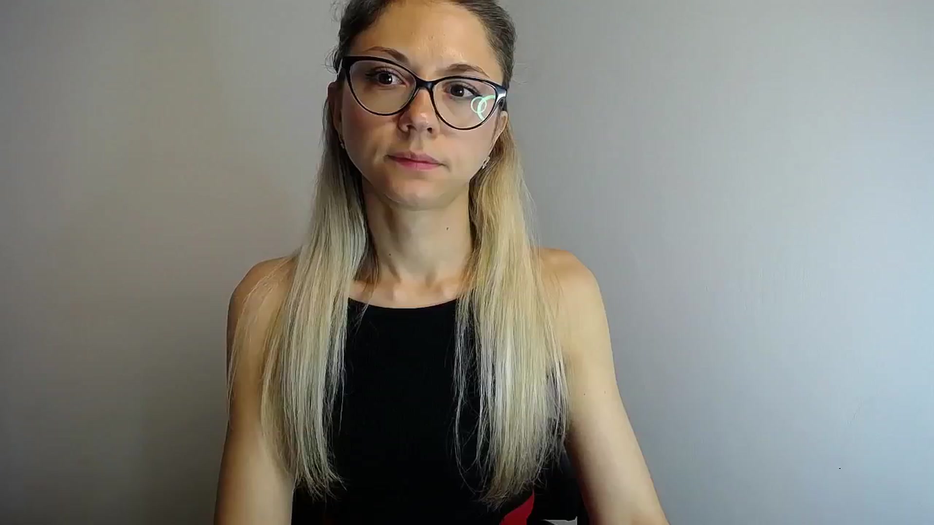 Gallery image thumbnail from Sunshine_alis's myfreecams stream on, 06/01/2024, 12:34 image 1 of 20