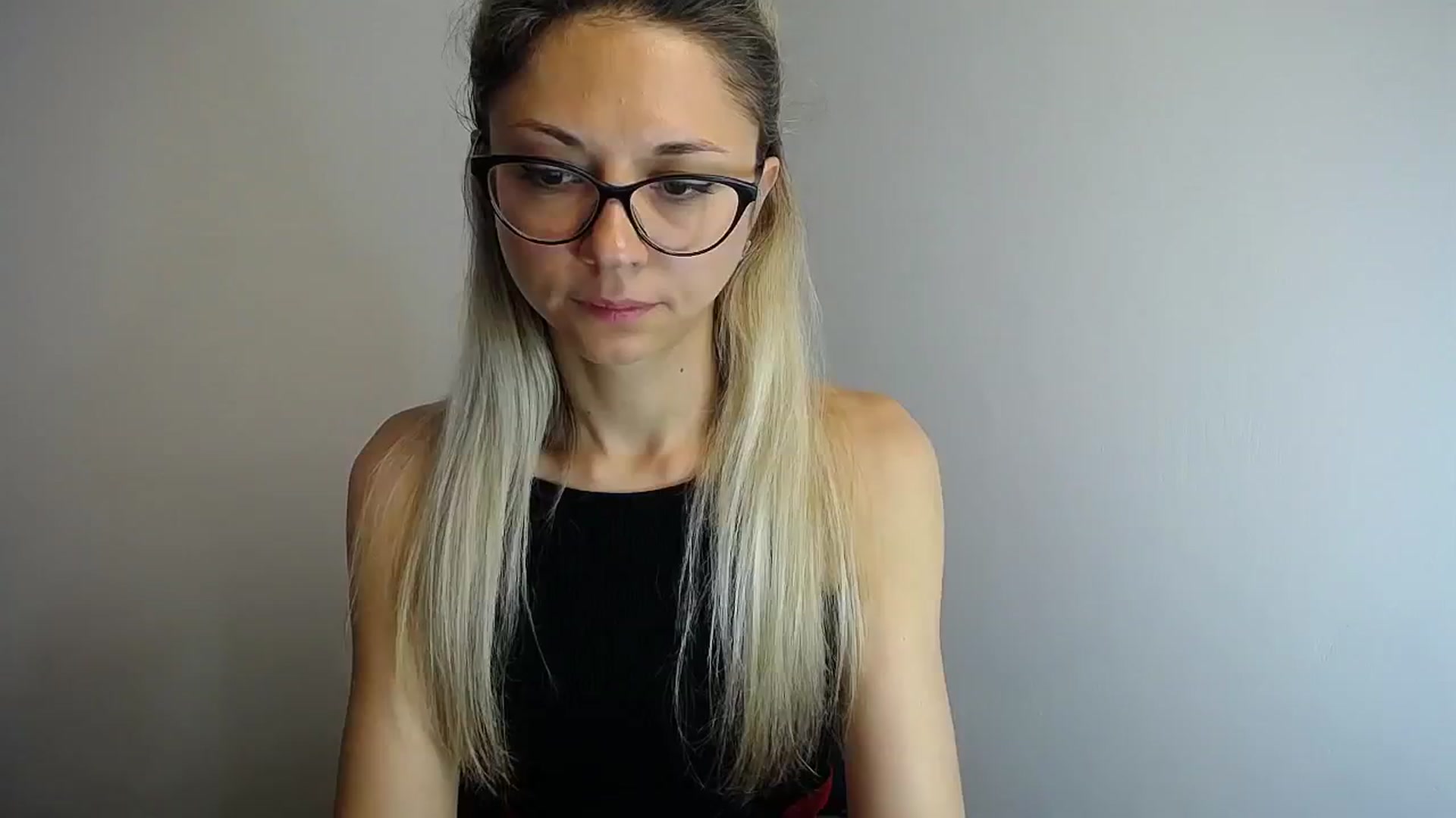 Gallery image thumbnail from Sunshine_alis's myfreecams stream on, 06/01/2024, 12:34 image 3 of 20