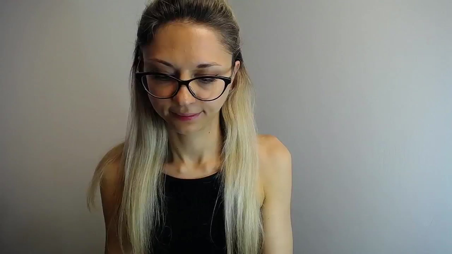 Gallery image thumbnail from Sunshine_alis's myfreecams stream on, 06/01/2024, 14:49 image 1 of 20