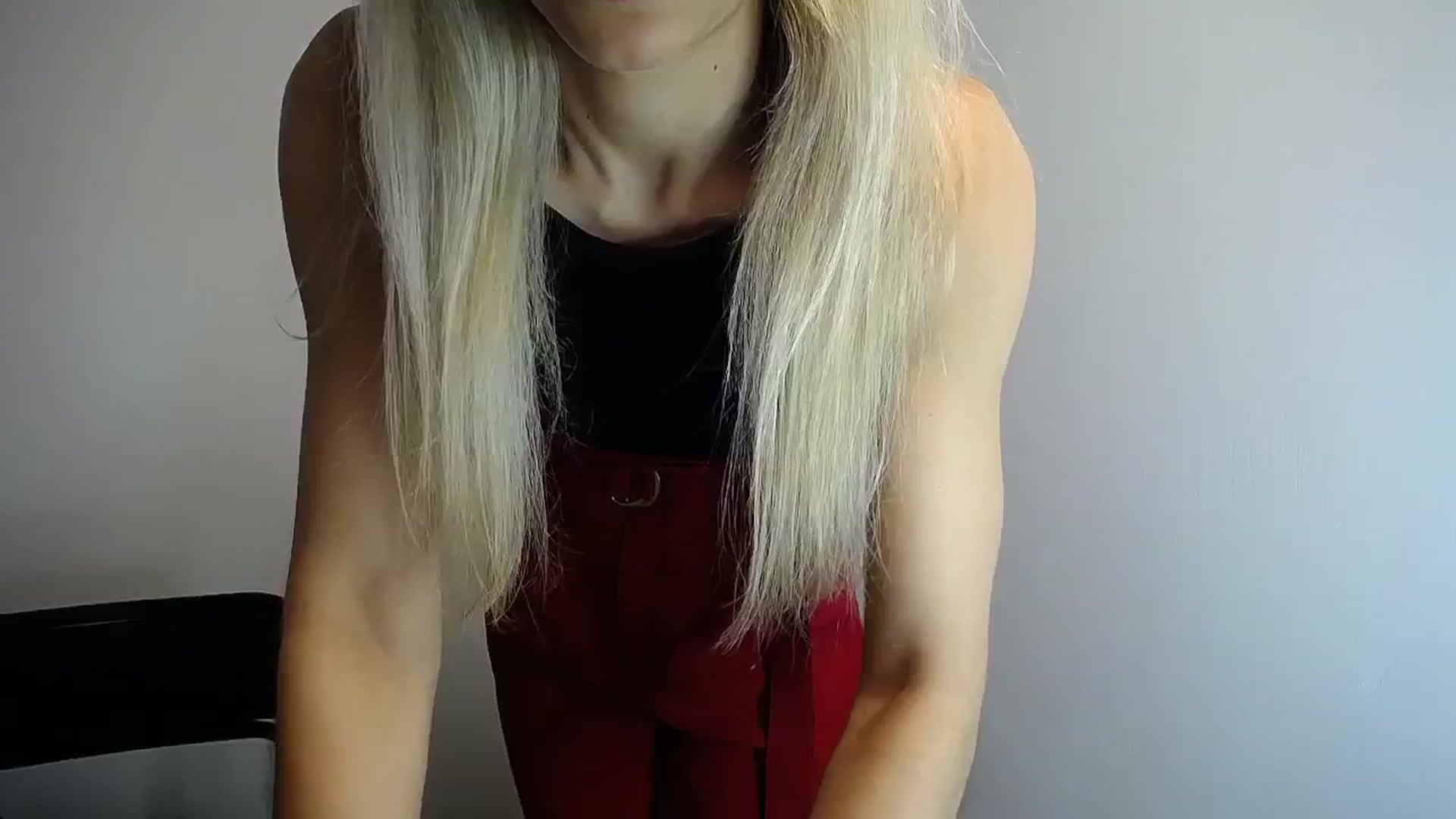 Gallery image thumbnail from Sunshine_alis's myfreecams stream on, 06/01/2024, 14:49 image 13 of 20