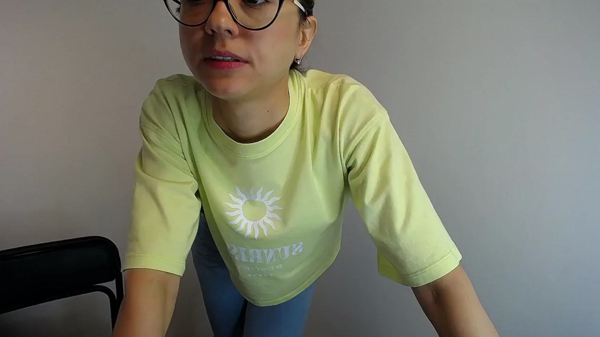 Gallery image thumbnail from Sunshine_alis's myfreecams stream on, 06/05/2024, 11:51 image 4 of 20