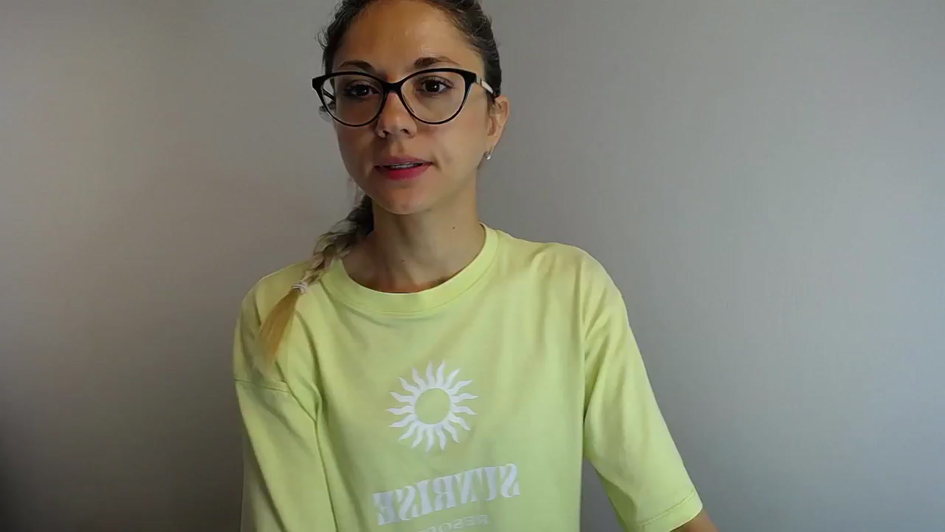 Gallery image thumbnail from Sunshine_alis's myfreecams stream on, 06/05/2024, 11:51 image 10 of 20