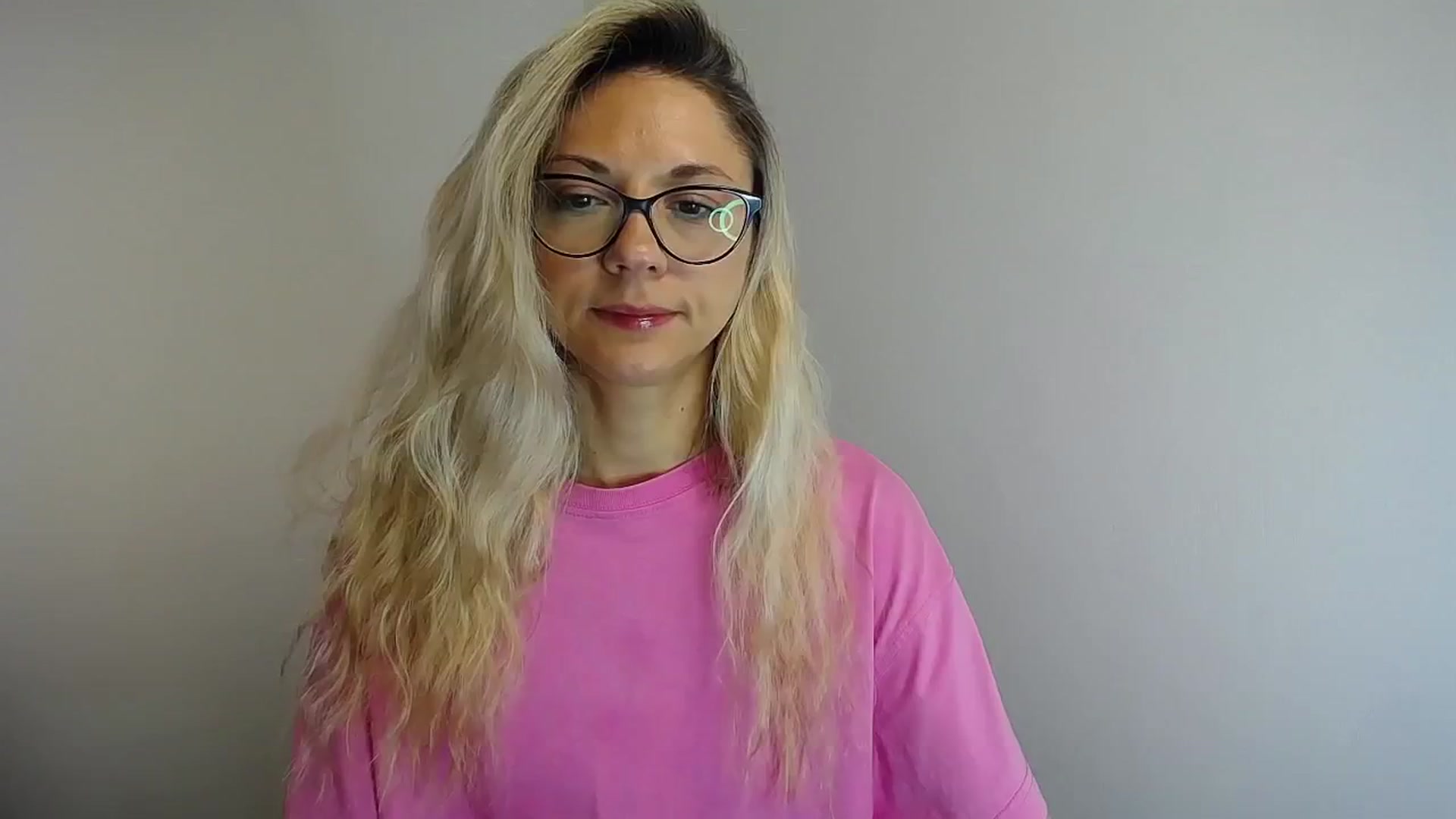 Gallery image thumbnail from Sunshine_alis's myfreecams stream on, 06/06/2024, 11:57 image 1 of 20
