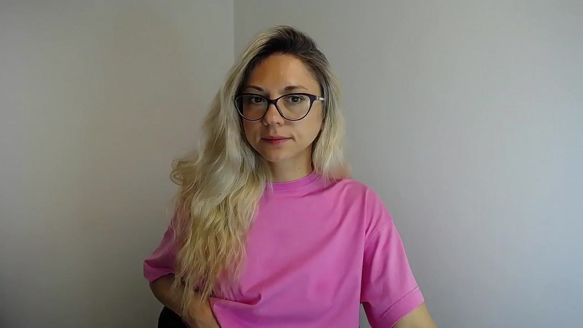 Gallery image thumbnail from Sunshine_alis's myfreecams stream on, 06/06/2024, 11:57 image 7 of 20