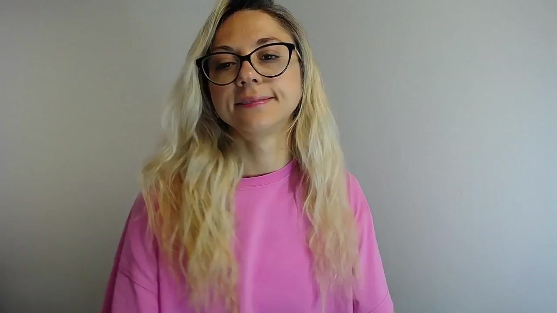 Gallery image thumbnail from Sunshine_alis's myfreecams stream on, 06/06/2024, 11:57 image 11 of 20