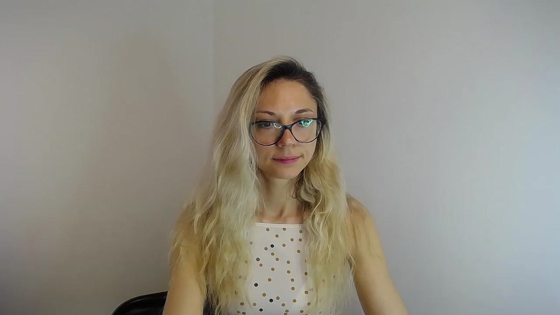 Gallery image thumbnail from Sunshine_alis's myfreecams stream on, 06/07/2024, 11:35 image 18 of 20