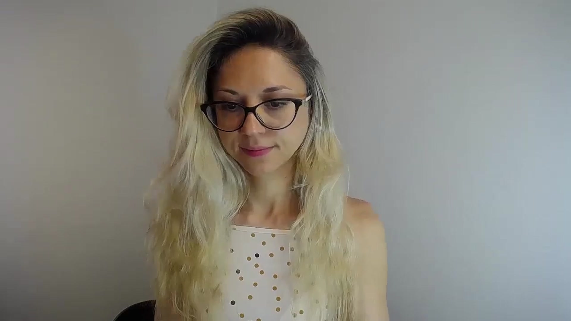 Gallery image thumbnail from Sunshine_alis's myfreecams stream on, 06/07/2024, 11:35 image 11 of 20