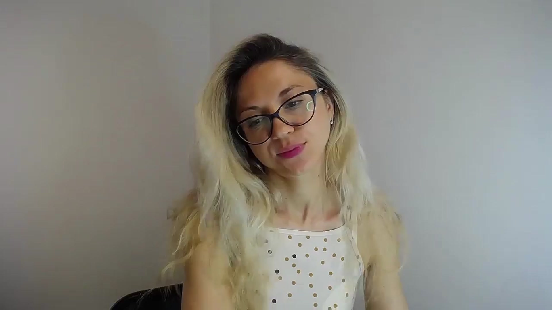Gallery image thumbnail from Sunshine_alis's myfreecams stream on, 06/07/2024, 11:35 image 13 of 20