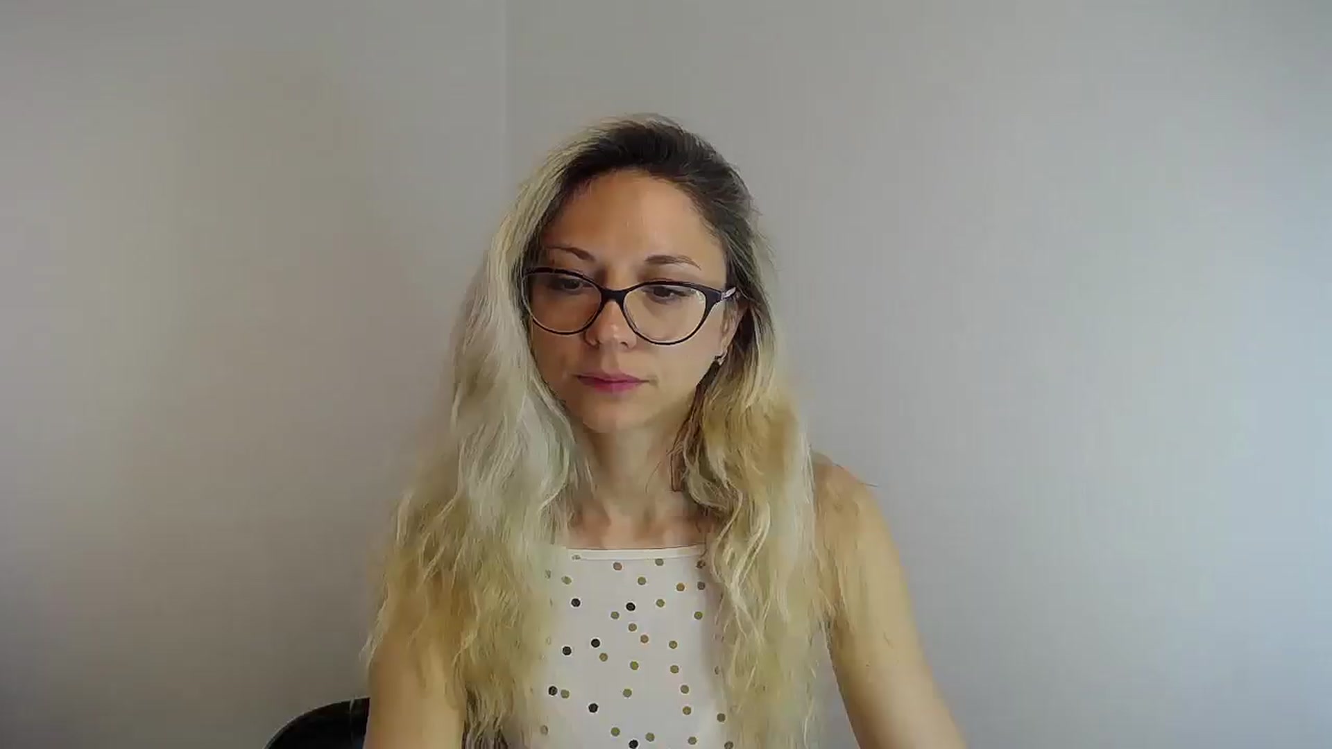 Gallery image thumbnail from Sunshine_alis's myfreecams stream on, 06/07/2024, 11:35 image 16 of 20