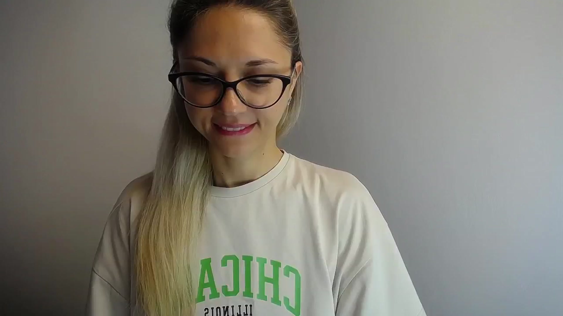 Gallery image thumbnail from Sunshine_alis's myfreecams stream on, 06/08/2024, 11:00 image 4 of 20
