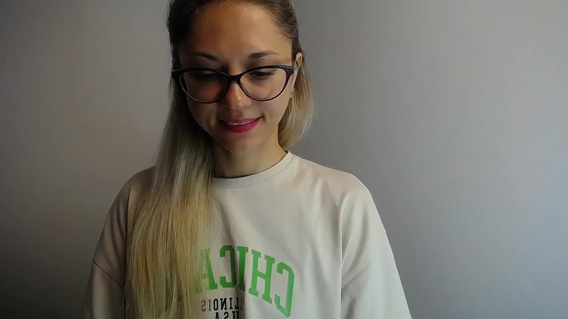 Gallery image thumbnail from Sunshine_alis's myfreecams stream on, 06/08/2024, 11:00 image 11 of 20