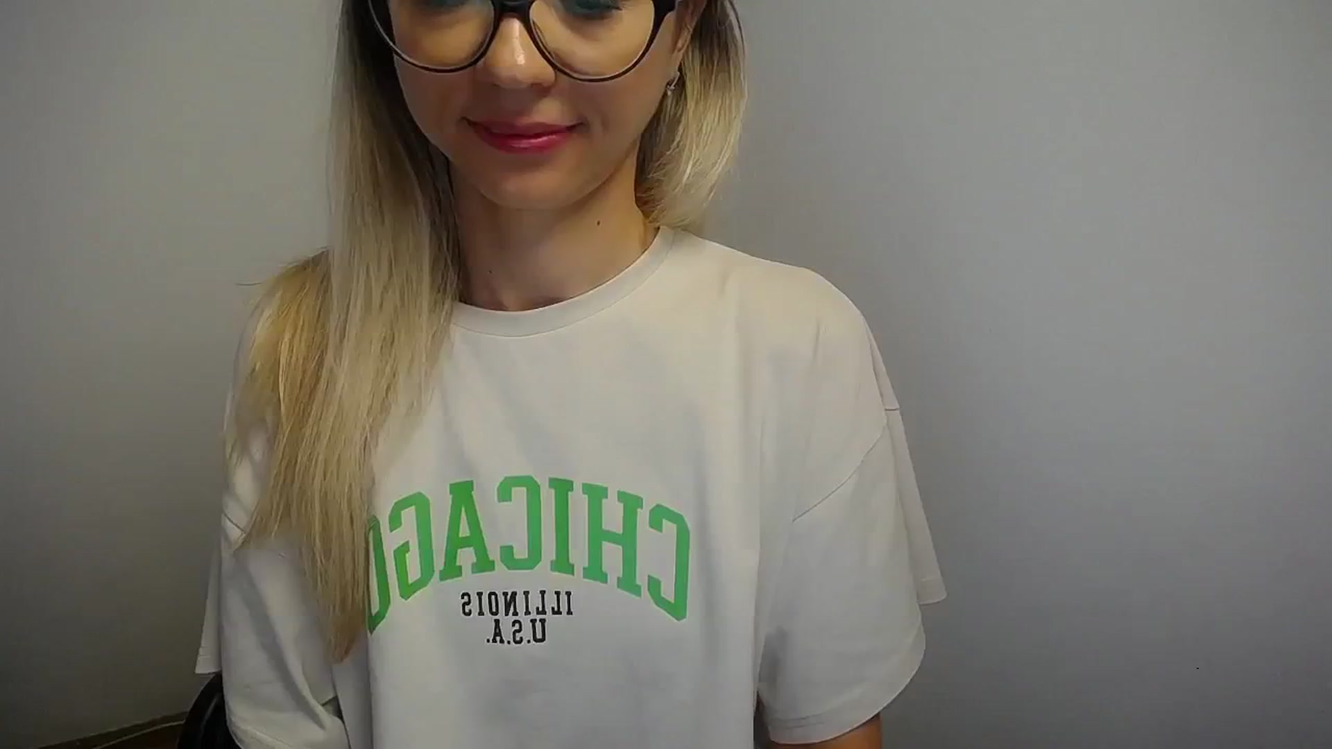 Gallery image thumbnail from Sunshine_alis's myfreecams stream on, 06/08/2024, 14:07 image 9 of 20