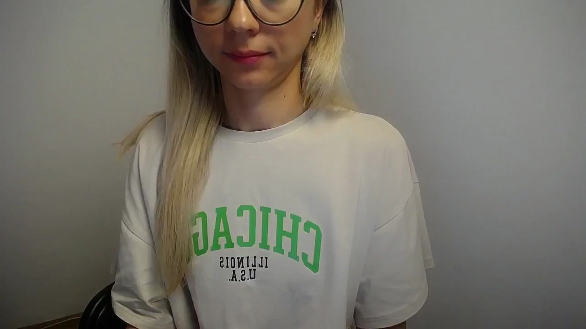 Gallery image thumbnail from Sunshine_alis's myfreecams stream on, 06/08/2024, 14:07 image 12 of 20