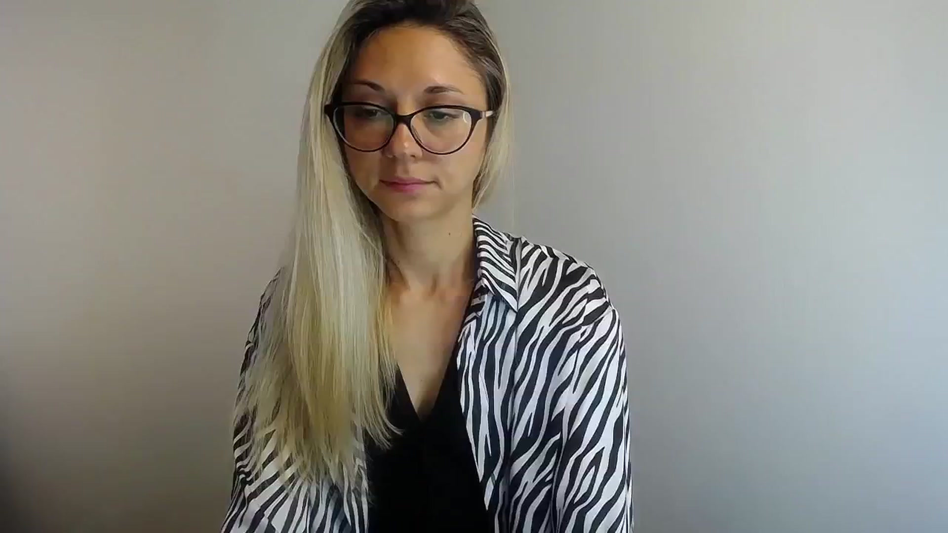 Gallery image thumbnail from Sunshine_alis's myfreecams stream on, 06/11/2024, 14:16 image 4 of 20