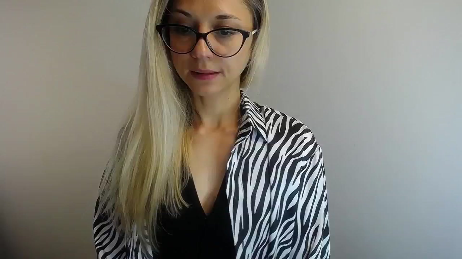 Gallery image thumbnail from Sunshine_alis's myfreecams stream on, 06/11/2024, 14:16 image 12 of 20