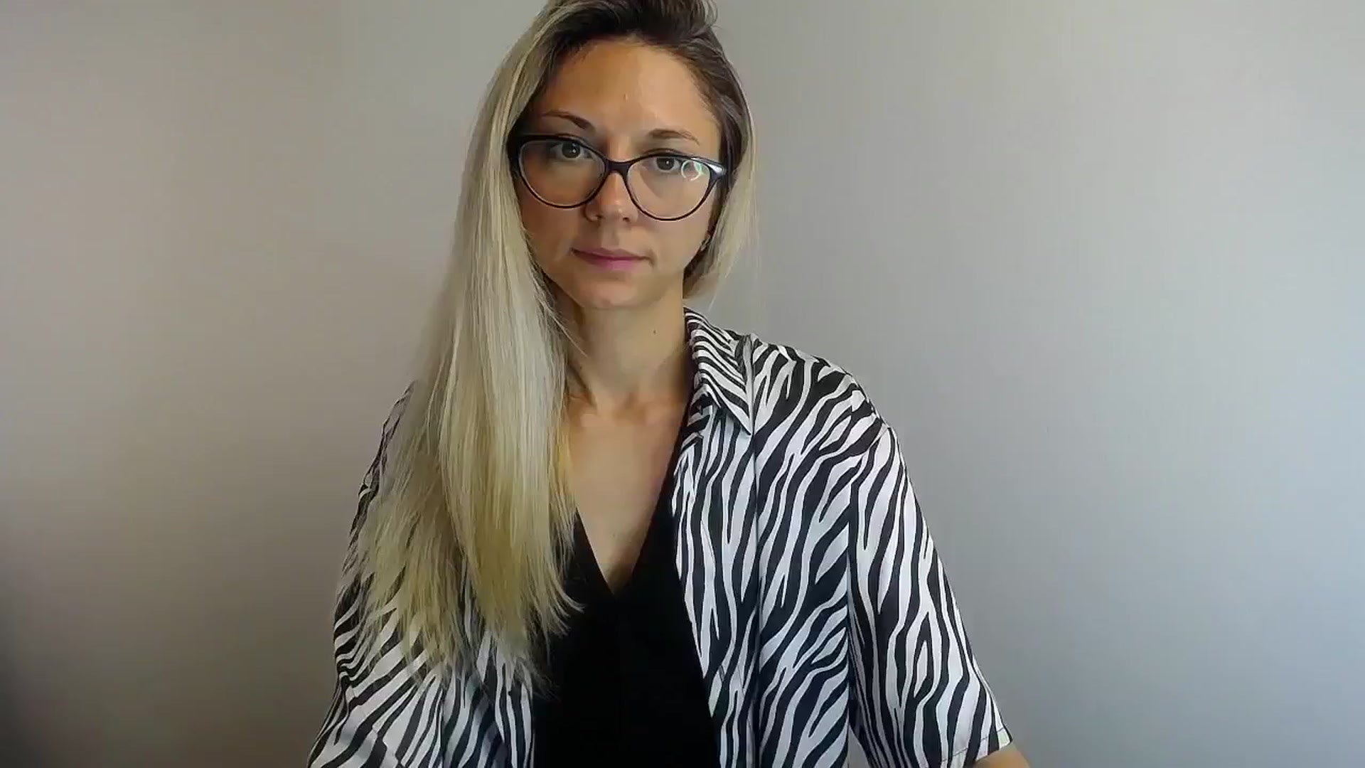 Gallery image thumbnail from Sunshine_alis's myfreecams stream on, 06/11/2024, 14:16 image 3 of 20