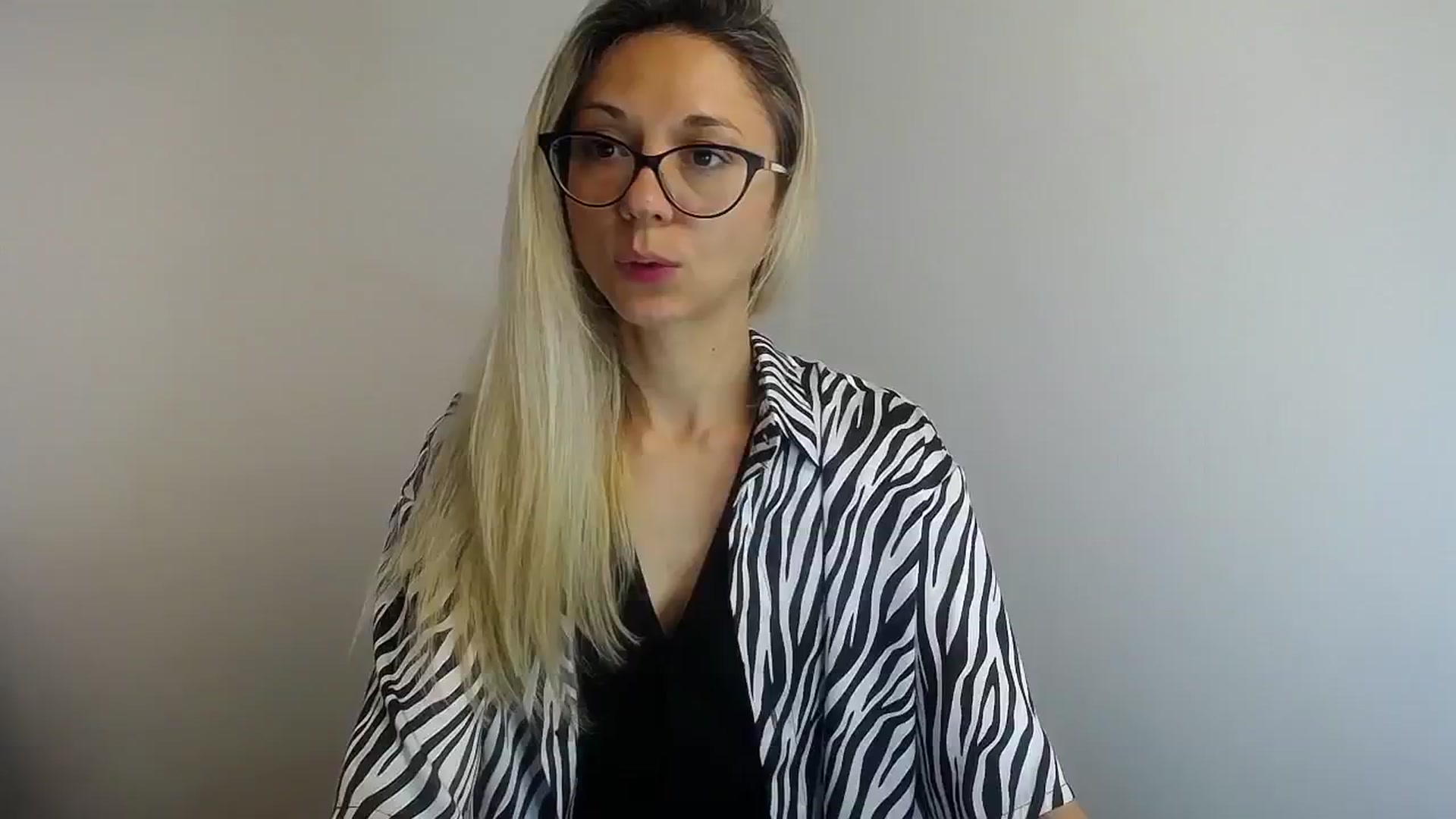 Gallery image thumbnail from Sunshine_alis's myfreecams stream on, 06/11/2024, 14:16 image 6 of 20